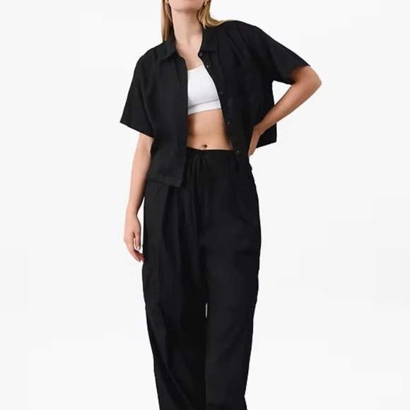 ATHLETA PARADISE STRAIGHT LEG CARGO PANT, BLACK, Size XXS, NWT - Picture 1 of 9